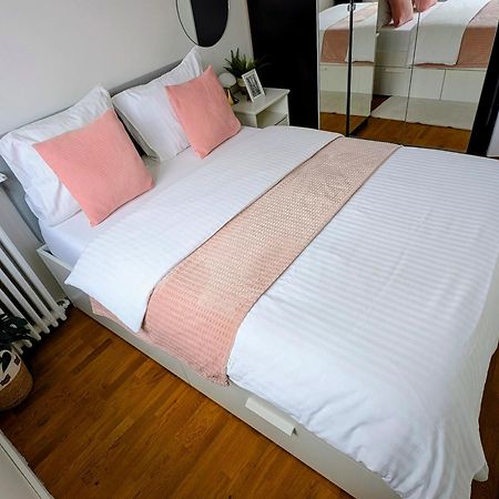 Entire 60M2 Apartment - Close To Paris - Parking - Kitchen - 2Min Rerb - Olympic'24 บรู์-ลา-แรน ภายนอก รูปภาพ