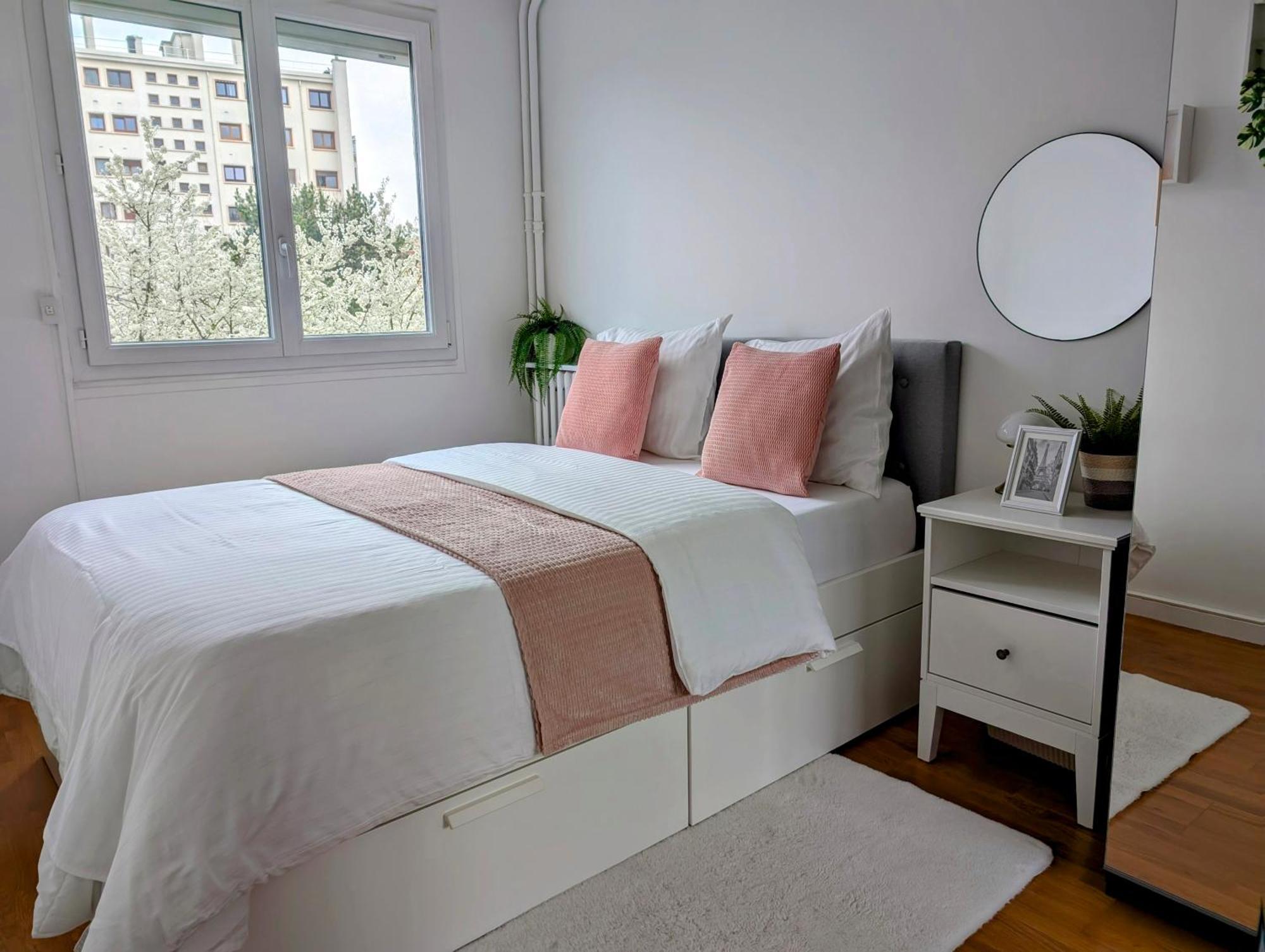 Entire 60M2 Apartment - Close To Paris - Parking - Kitchen - 2Min Rerb - Olympic'24 บรู์-ลา-แรน ภายนอก รูปภาพ